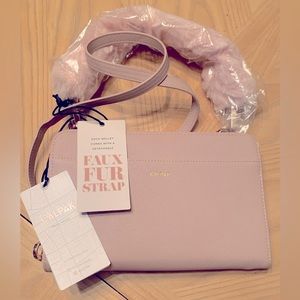 NWT Calpak Kaya Travel Wallet Crossbody Faux Fur Purse Blush Pink w/ Dust Bag
